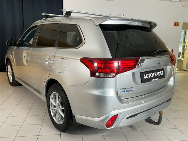 2020 MITSUBISHI OUTLANDER - 11