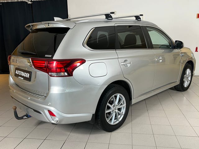 2020 MITSUBISHI OUTLANDER - 7