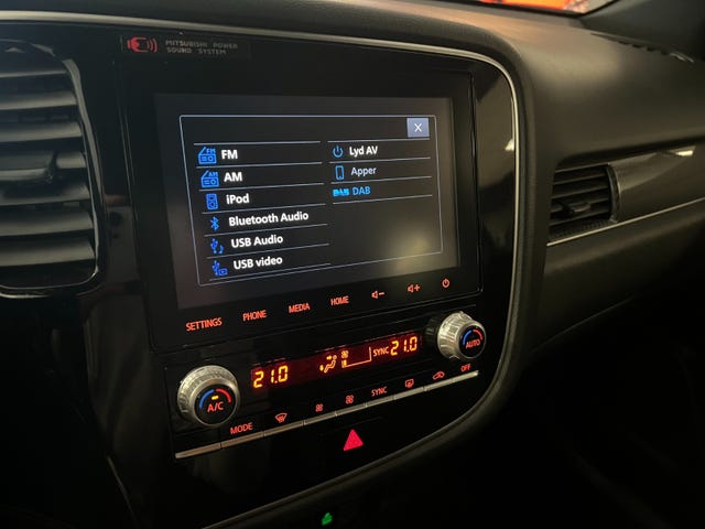 2020 MITSUBISHI OUTLANDER - 16