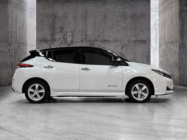 SJNFAAZE1U0090109 2020 NISSAN LEAF-2