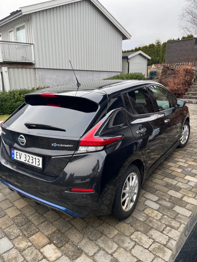 SJNFAAZE1U0032299 2018 NISSAN LEAF-1