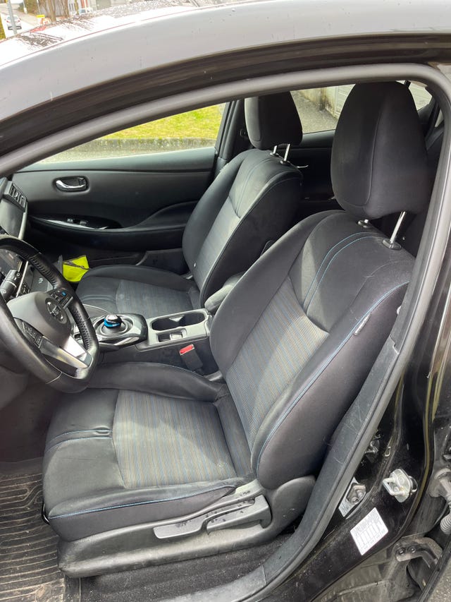 2018 NISSAN LEAF - 12