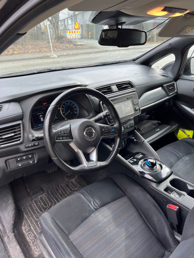 2018 NISSAN LEAF - 14