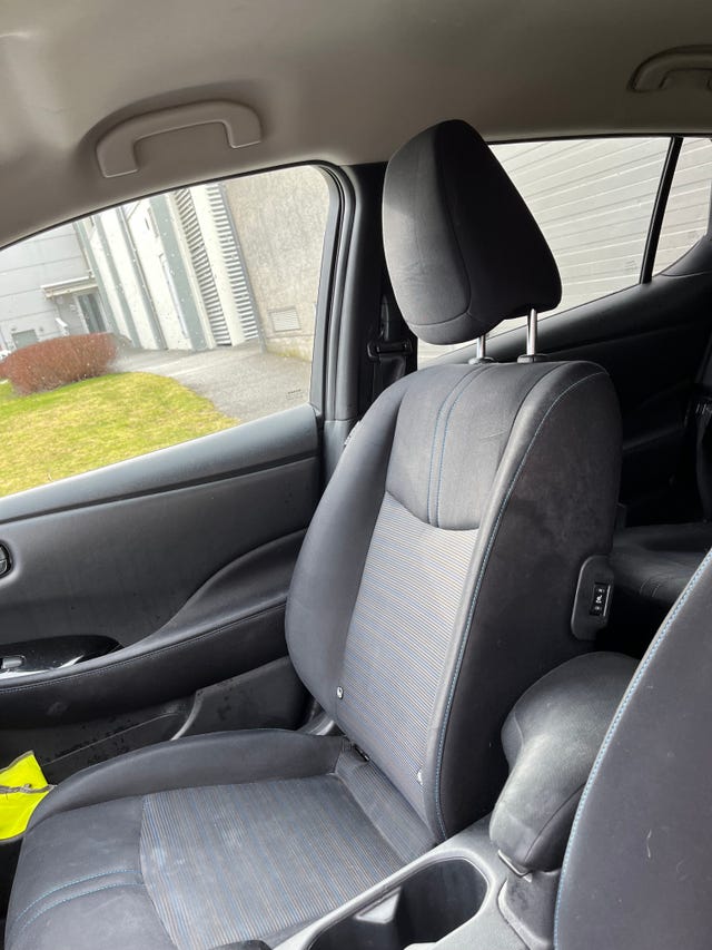2018 NISSAN LEAF - 16