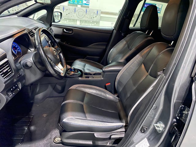 2020 NISSAN LEAF - 7
