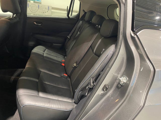 2020 NISSAN LEAF - 8