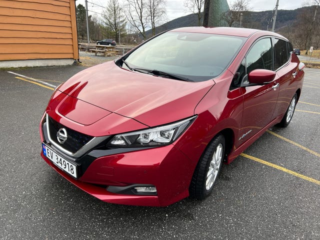 SJNFAAZE1U0042324 2018 NISSAN LEAF-0