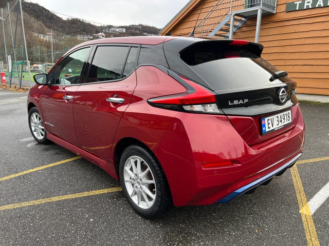 2018 NISSAN LEAF - 19