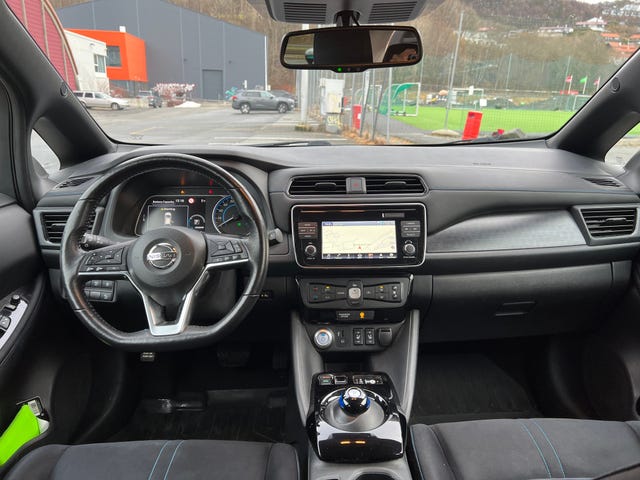 2018 NISSAN LEAF - 13