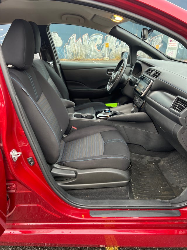 2018 NISSAN LEAF - 14