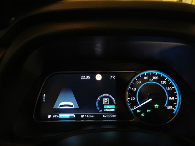 2018 NISSAN LEAF - 13