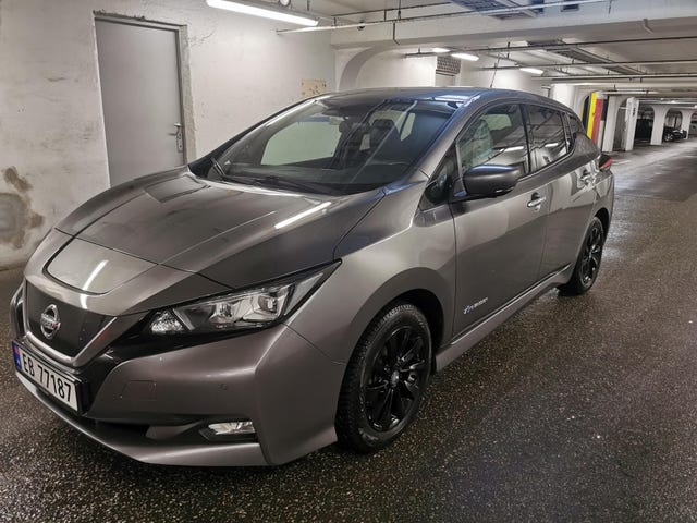 SJNFAAZE1U0038439 2018 NISSAN LEAF-1