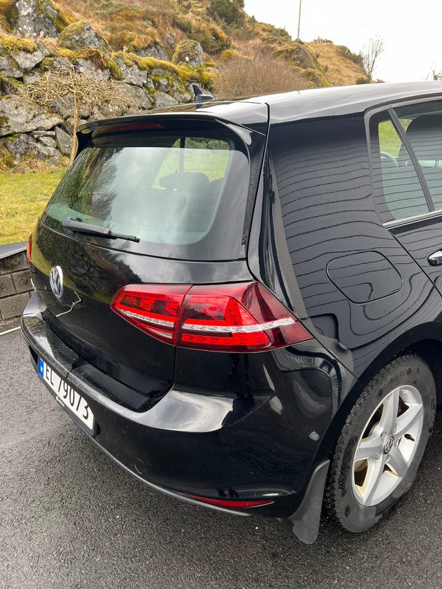2015 VOLKSWAGEN GOLF - 16