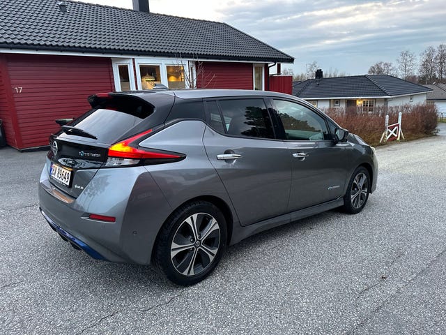 SJNFAAZE1U0030580 2018 NISSAN LEAF-3