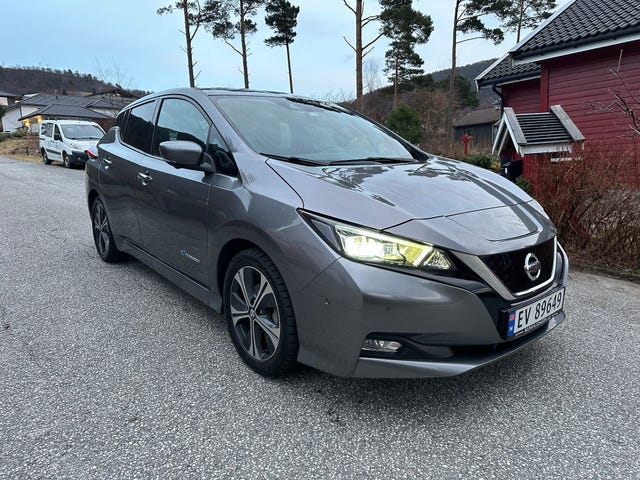 SJNFAAZE1U0030580 2018 NISSAN LEAF-5