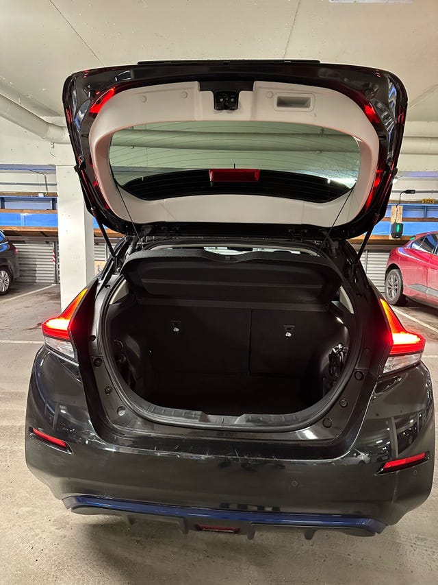 2018 NISSAN LEAF - 16