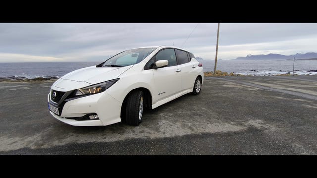 2018 NISSAN LEAF - 41