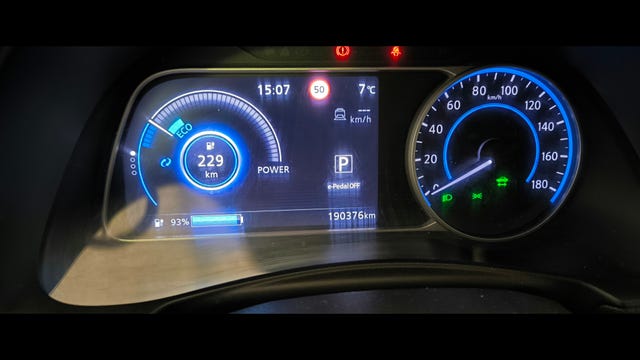 2018 NISSAN LEAF - 7