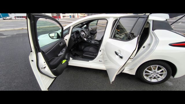 2018 NISSAN LEAF - 8