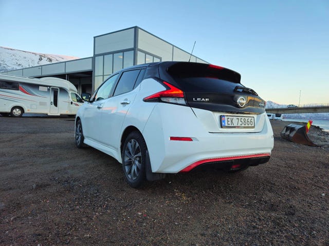 2018 NISSAN LEAF - 8