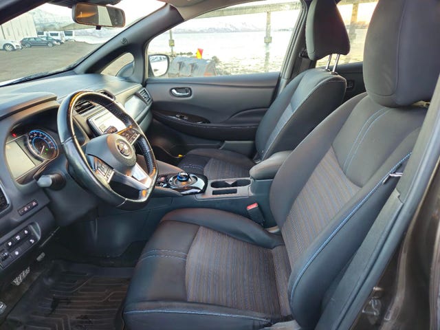 2018 NISSAN LEAF - 13
