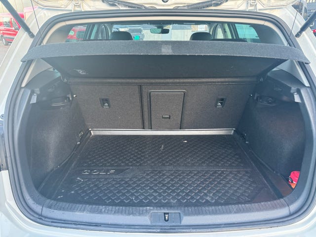 2018 VOLKSWAGEN GOLF - 9