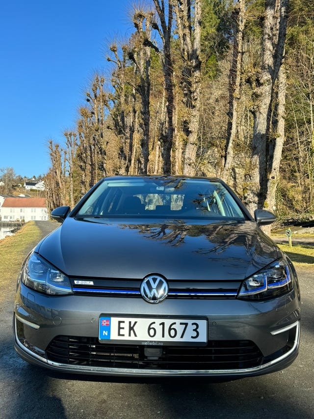 WVWZZZAUZJ8902282 2018 VOLKSWAGEN GOLF-2