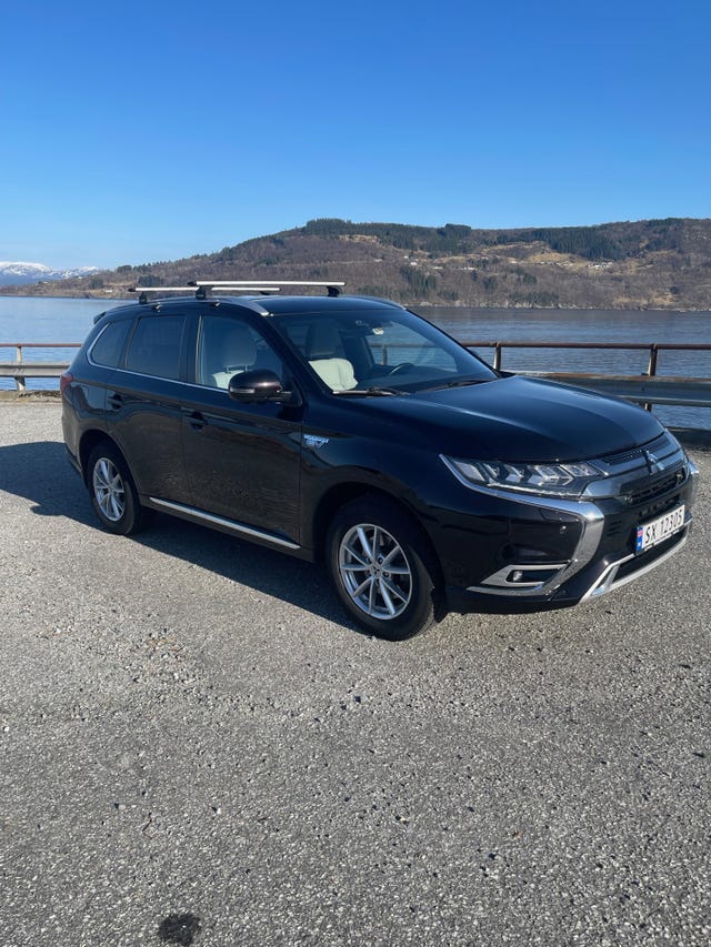 JMBXDGG3WLZ010520 2020 MITSUBISHI OUTLANDER-2