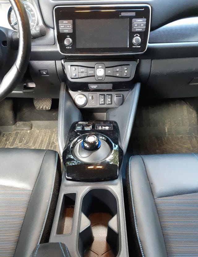 2018 NISSAN LEAF - 7