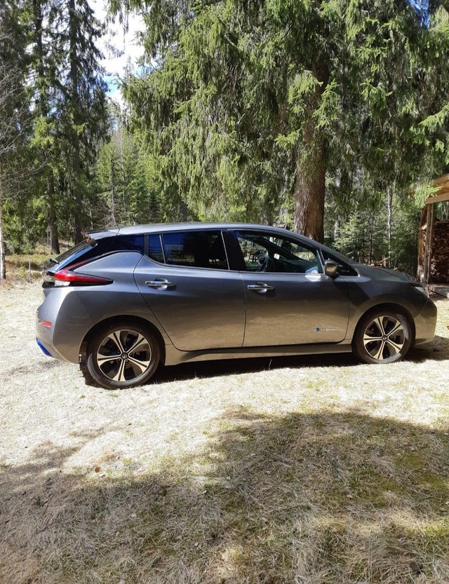 SJNFAAZE1U0039525 2018 NISSAN LEAF-1