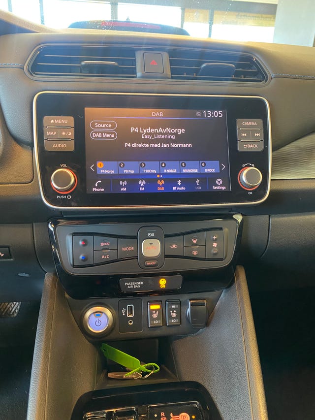2020 NISSAN LEAF - 14