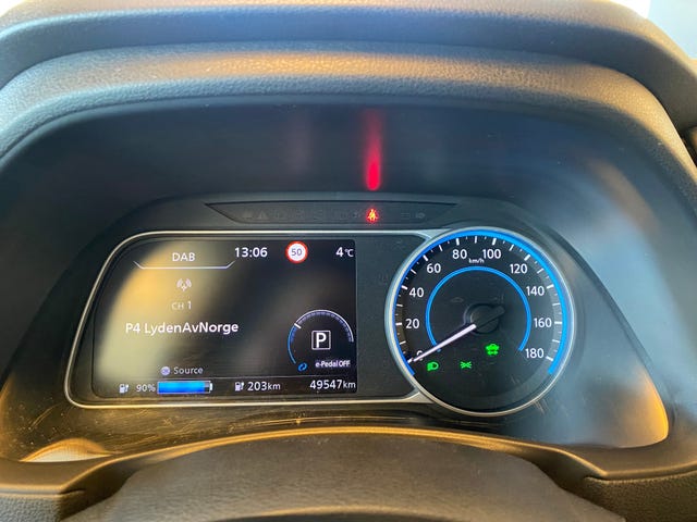 2020 NISSAN LEAF - 13
