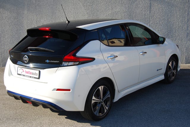 SJNFAAZE1U0052117 2020 NISSAN LEAF-2