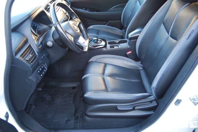 SJNFAAZE1U0052117 2020 NISSAN LEAF-4