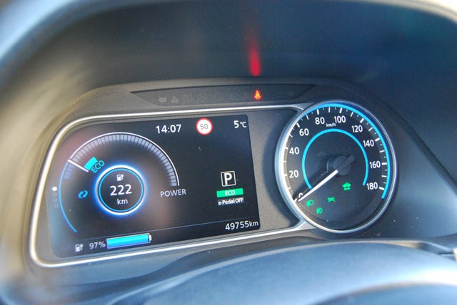 2020 NISSAN LEAF - 34