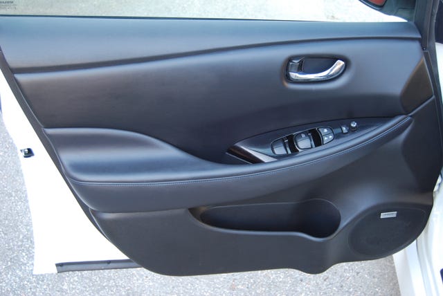 SJNFAAZE1U0052117 2020 NISSAN LEAF-5