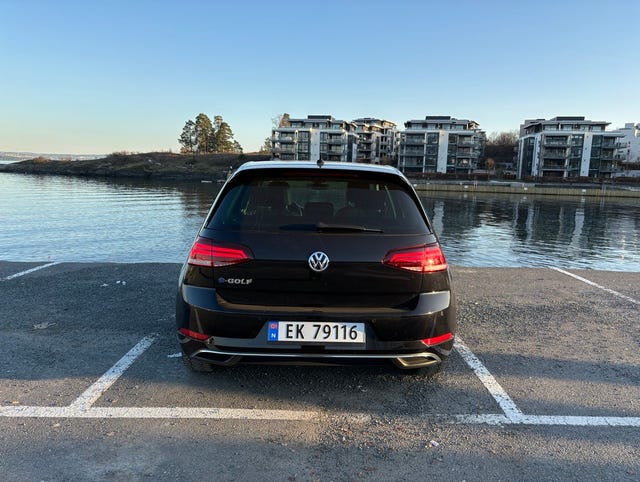 2018 VOLKSWAGEN GOLF - 10