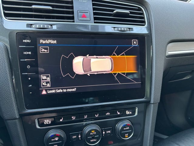 2018 VOLKSWAGEN GOLF - 21