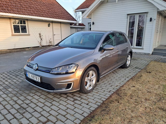 WVWZZZAUZGW900777 2015 VOLKSWAGEN GOLF-2