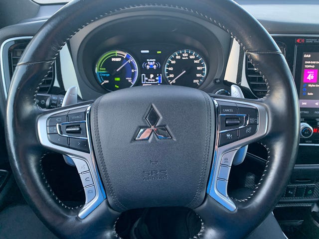 2020 MITSUBISHI OUTLANDER - 19