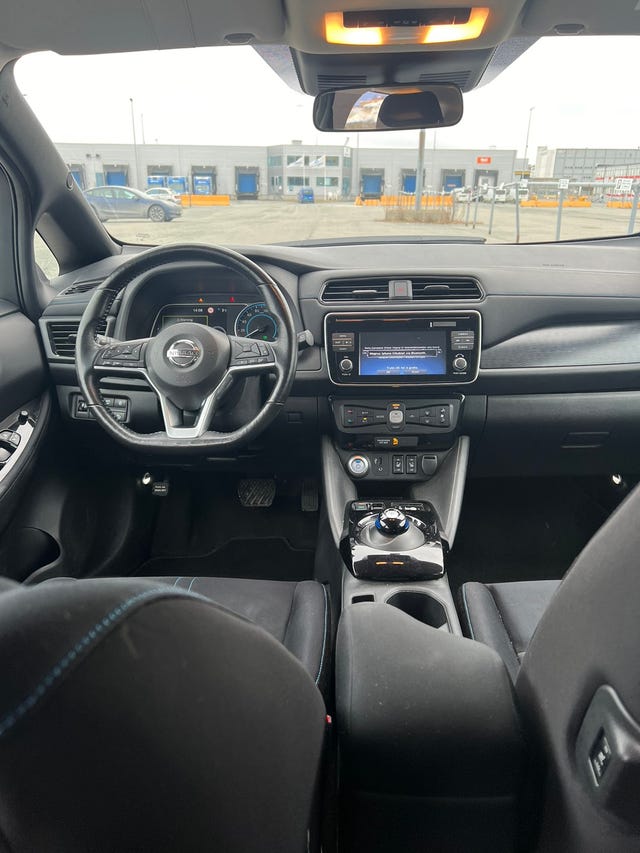 SJNFAAZE1U0000158 2018 NISSAN LEAF-4