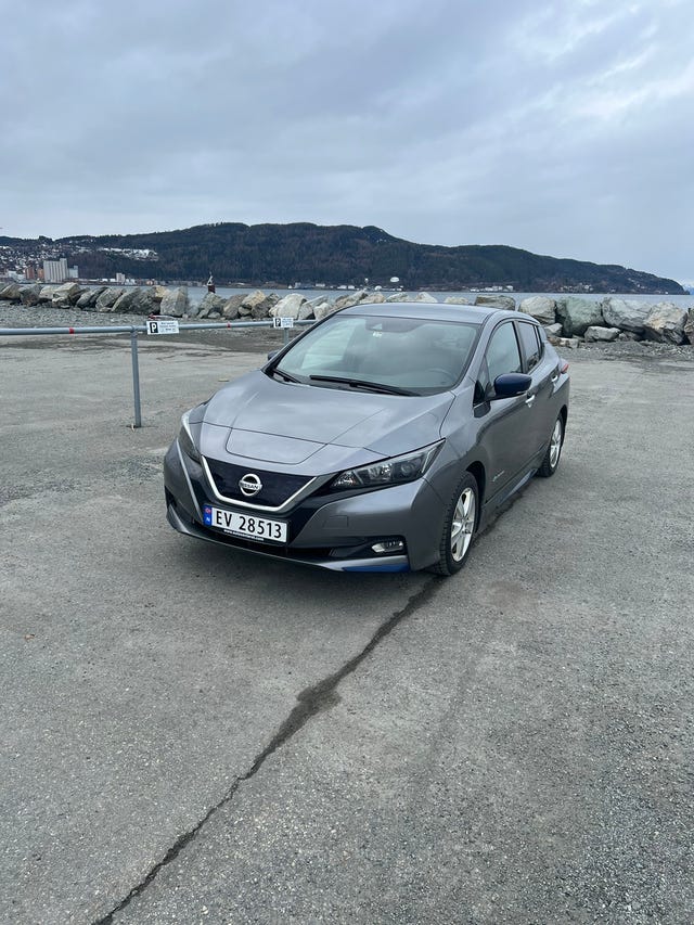 SJNFAAZE1U0000158 2018 NISSAN LEAF-1
