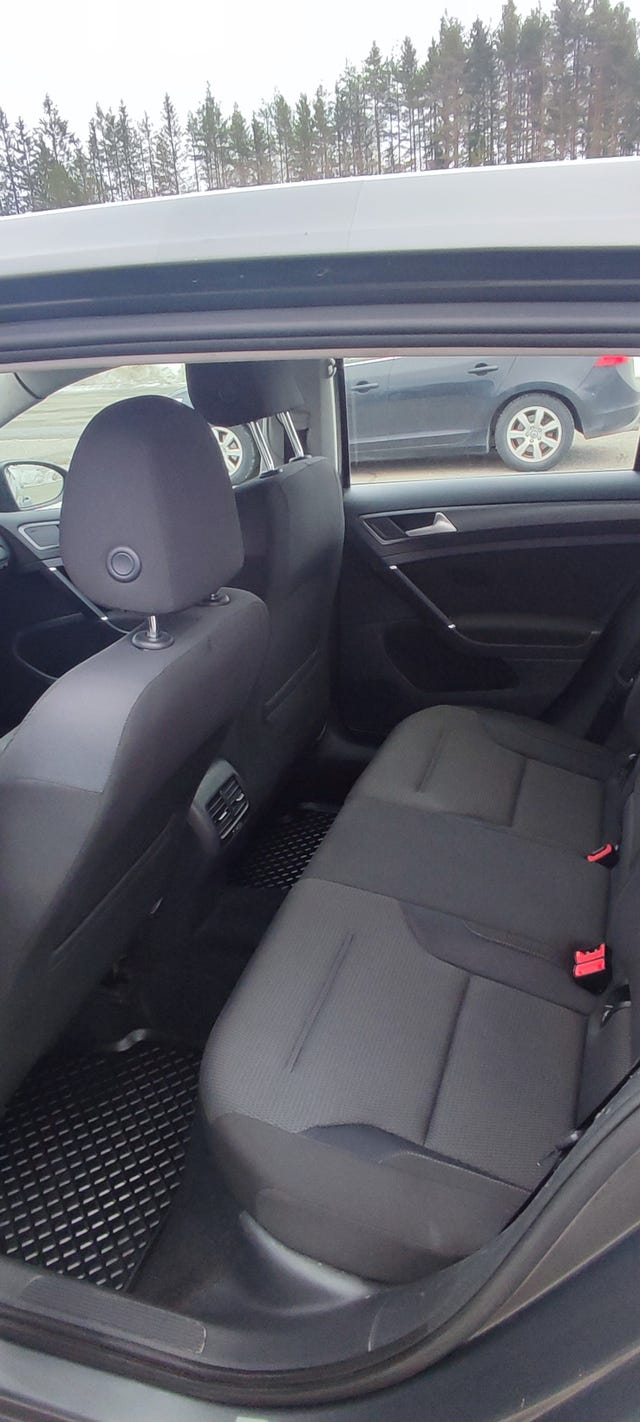 2018 VOLKSWAGEN GOLF - 11