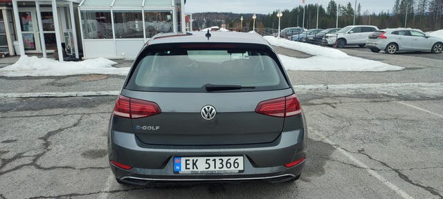 2018 VOLKSWAGEN GOLF - 8