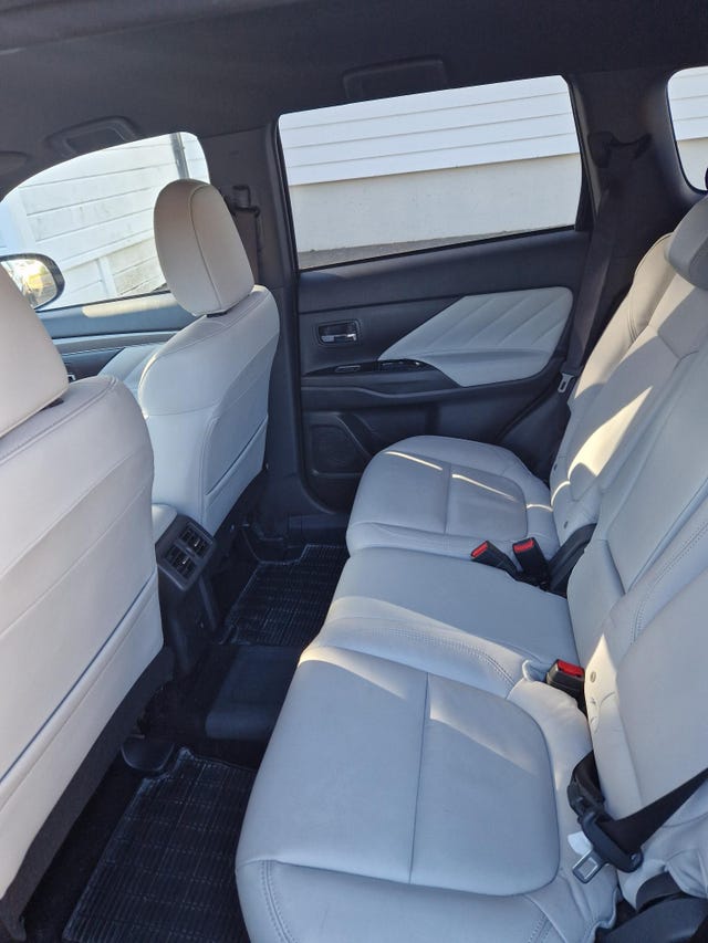 2020 MITSUBISHI OUTLANDER - 13