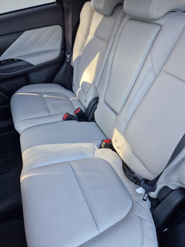 2020 MITSUBISHI OUTLANDER - 10