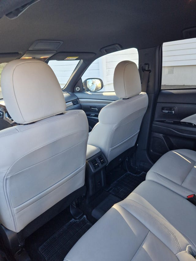 2020 MITSUBISHI OUTLANDER - 12