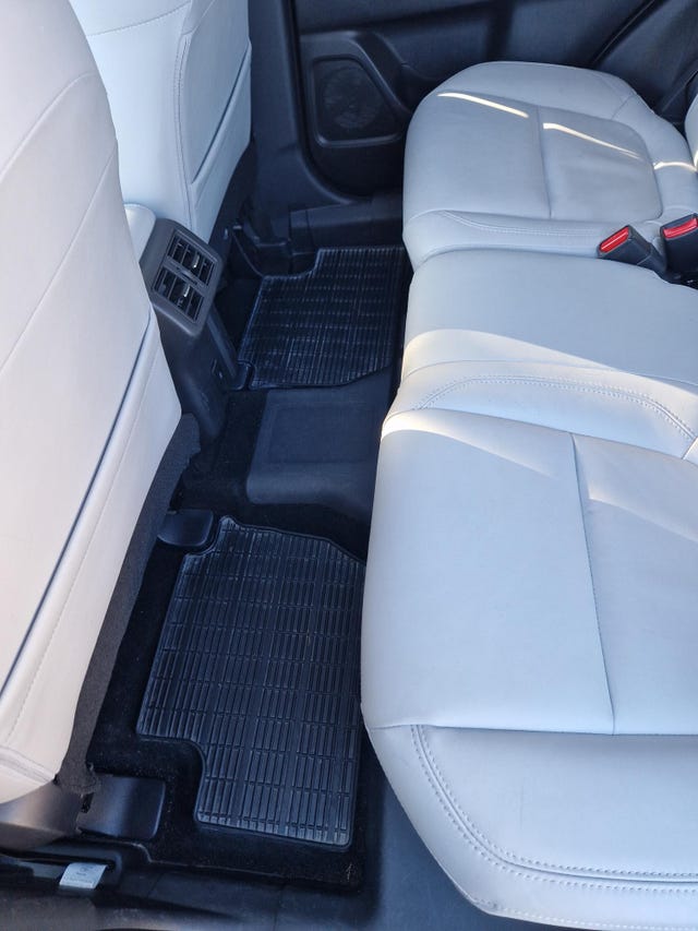 2020 MITSUBISHI OUTLANDER - 11