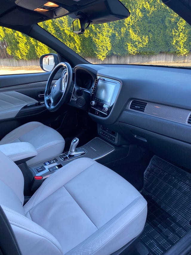 2020 MITSUBISHI OUTLANDER - 29