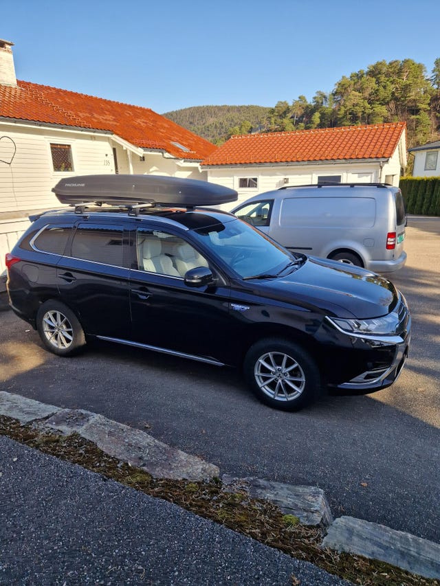 2020 MITSUBISHI OUTLANDER - 23